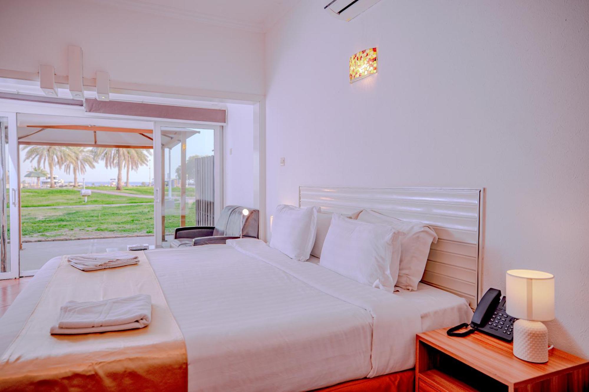 Palm Beach Resort Félhold-öböl Kültér fotó